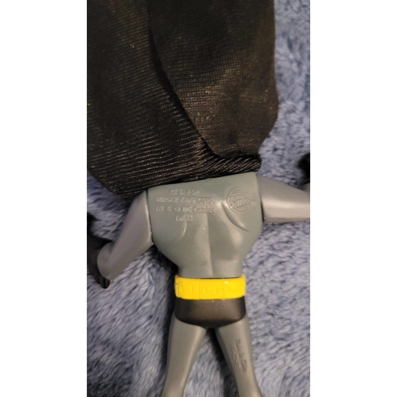Vintage Batman the Animated Series 3.75" Batman Burger King Figure DC 2003 - Picture 4 of 6